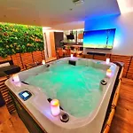 Bali Spa-4 Pers-jacuzzi-parking-jardin-clim-colmar *