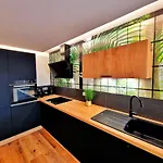 Bali Spa-4 Pers-jacuzzi-parking-jardin-clim-colmar Apartamento